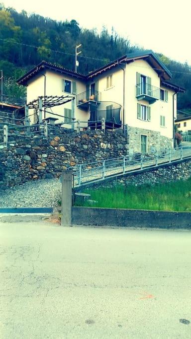 Casa Neva Apartment Cannobio Luaran gambar